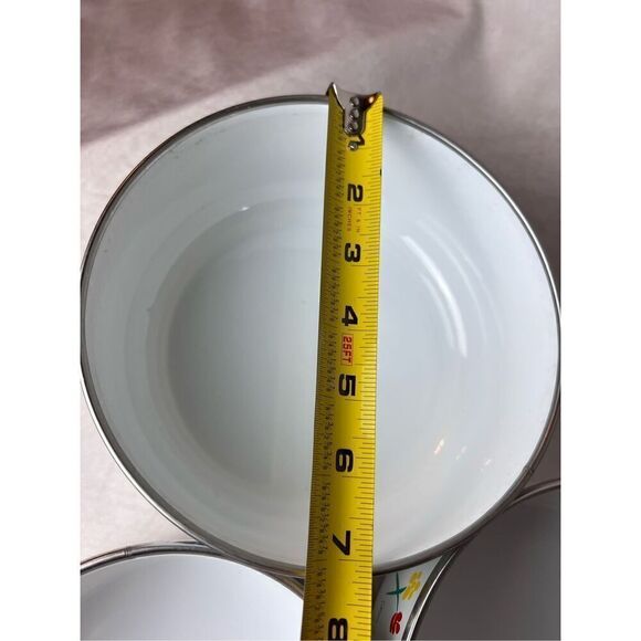 Vintage Enamel Bowl Set - Picture 7 of 8